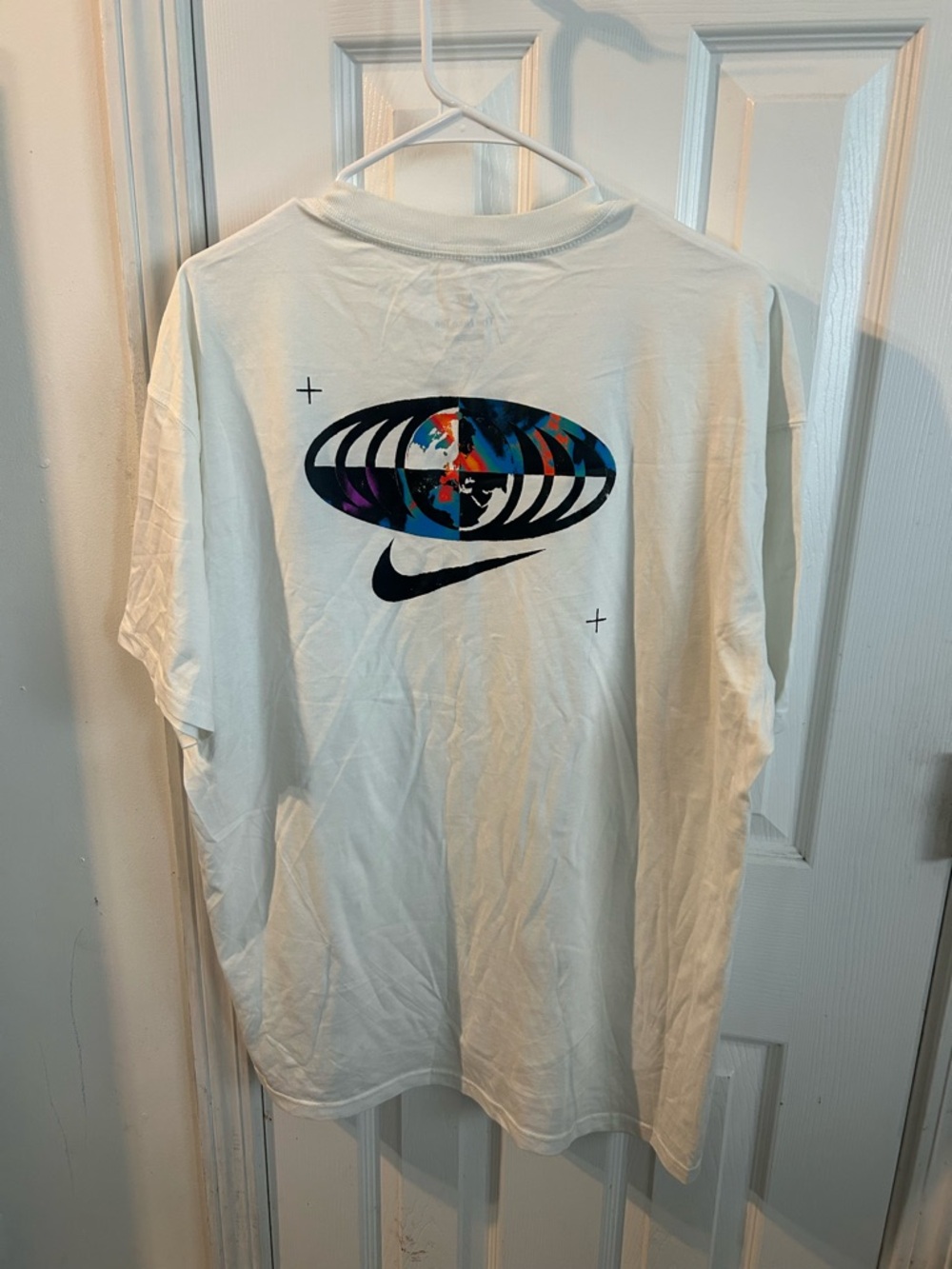 Nike White short  Sleeve Graphic Tee with Multicolor Globe